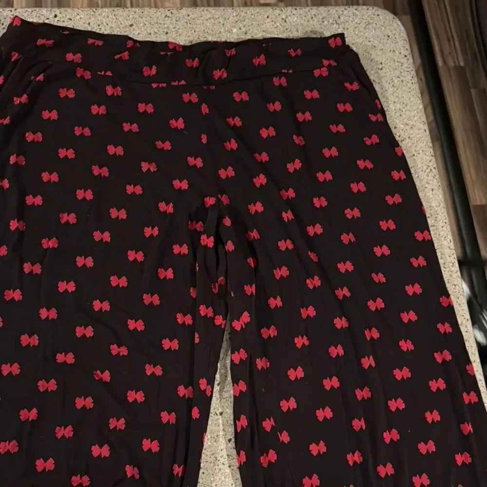 Soma Black and Red  bow cool nights pj lounge pants